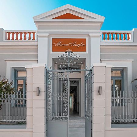 Micra Anglia Boutique Hotel & Spa Ándros Екстериор снимка