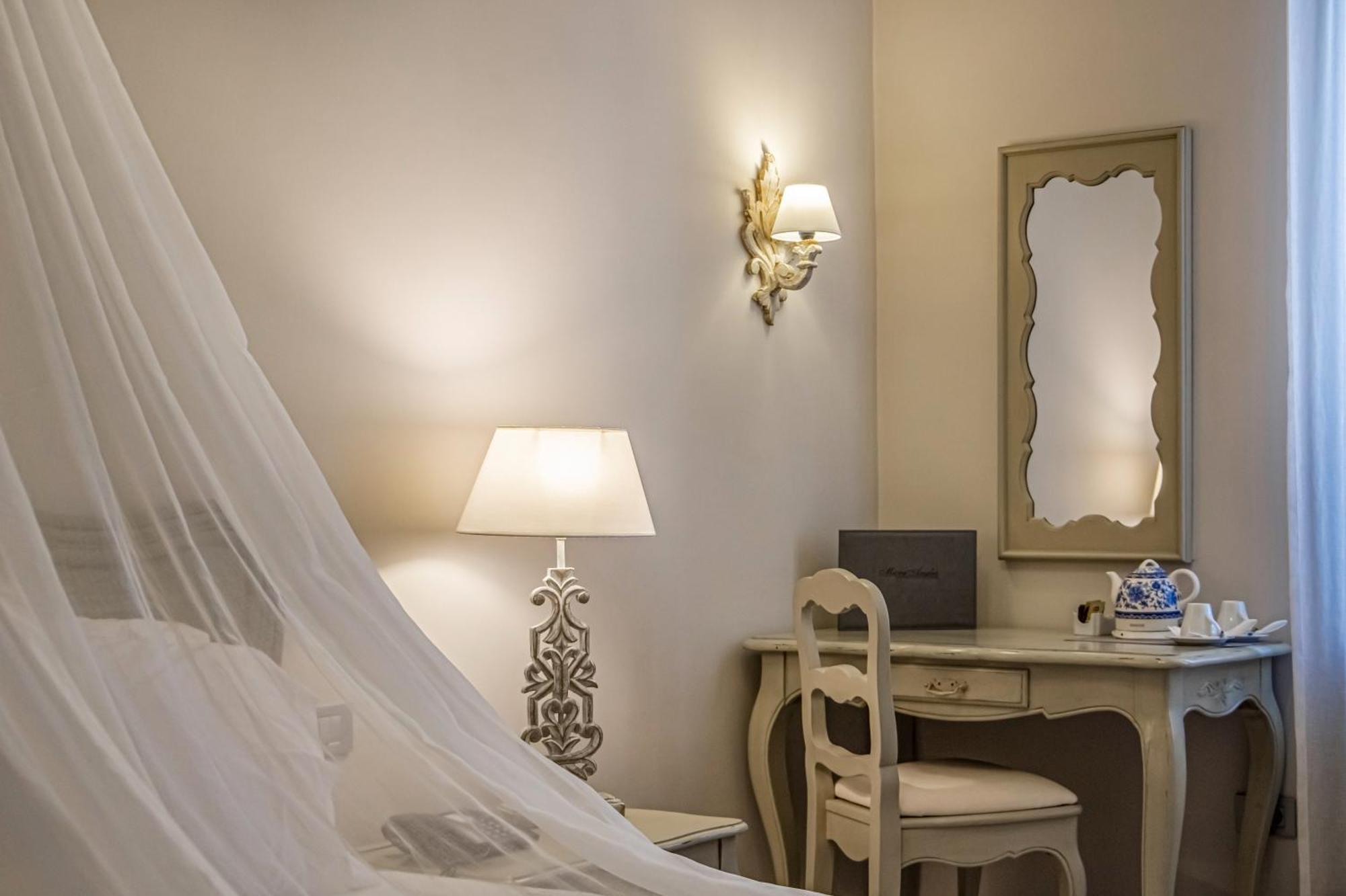 Micra Anglia Boutique Hotel & Spa Ándros Екстериор снимка