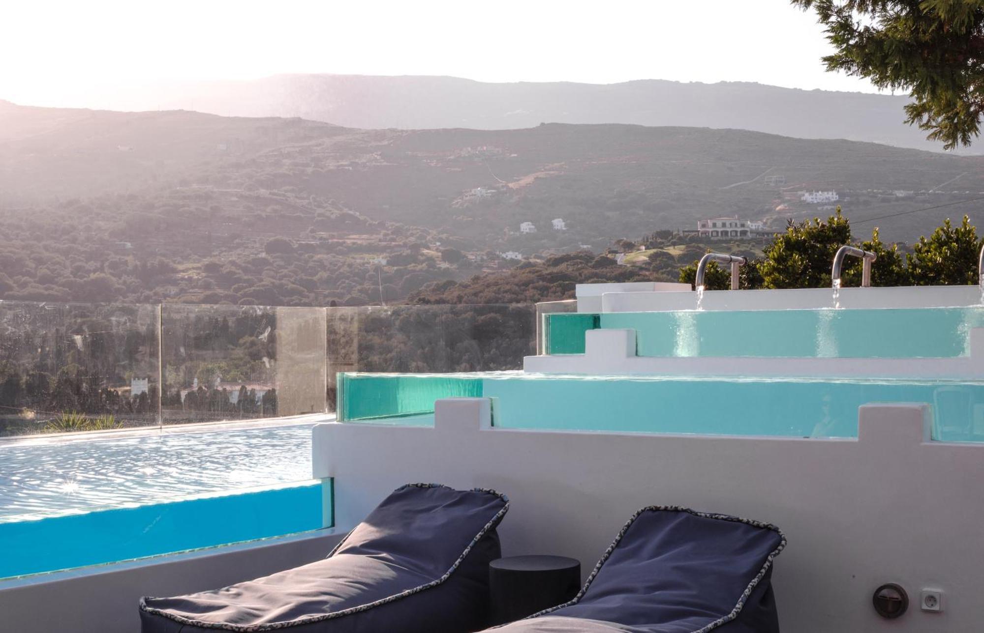 Micra Anglia Boutique Hotel & Spa Ándros Екстериор снимка