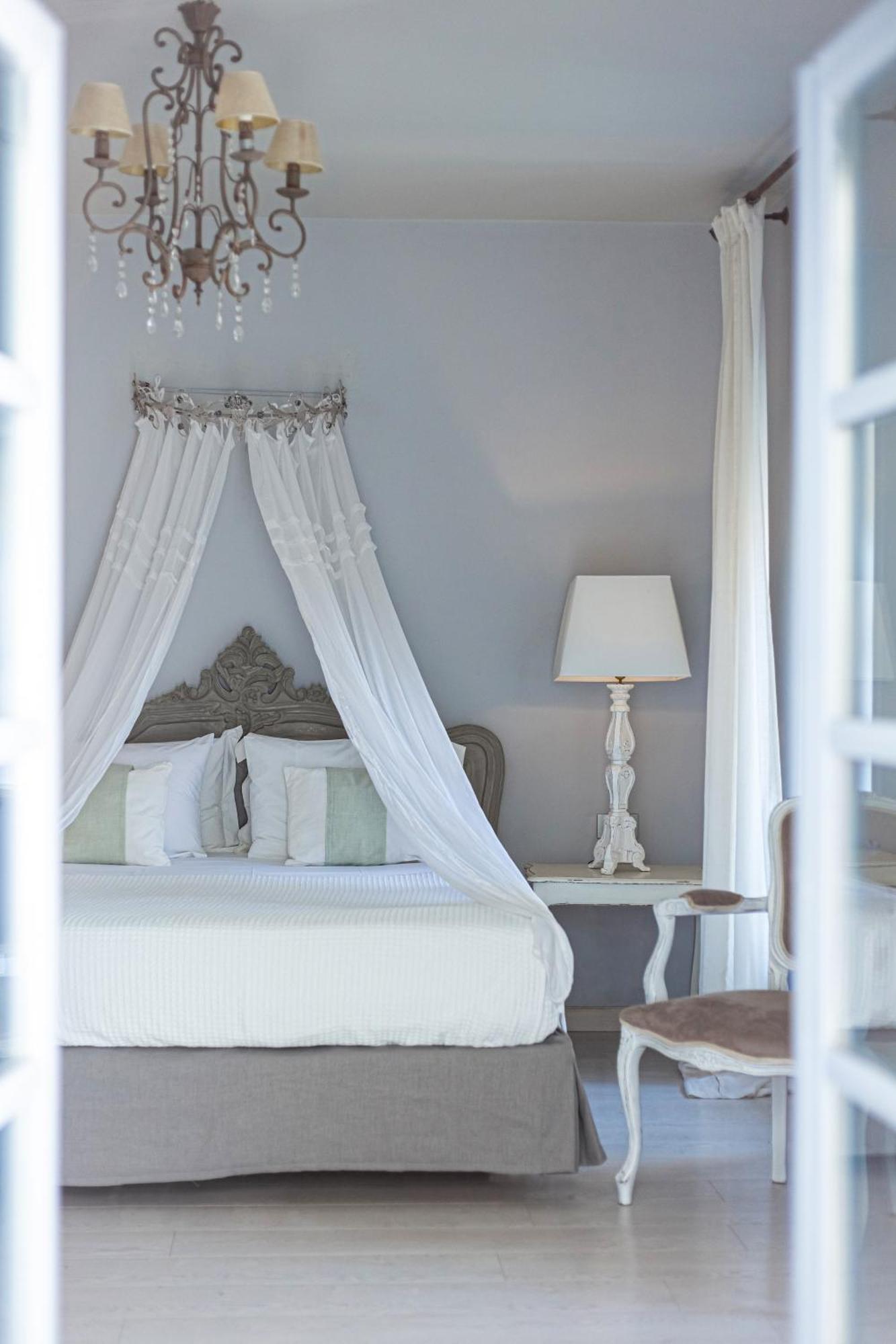 Micra Anglia Boutique Hotel & Spa Ándros Екстериор снимка