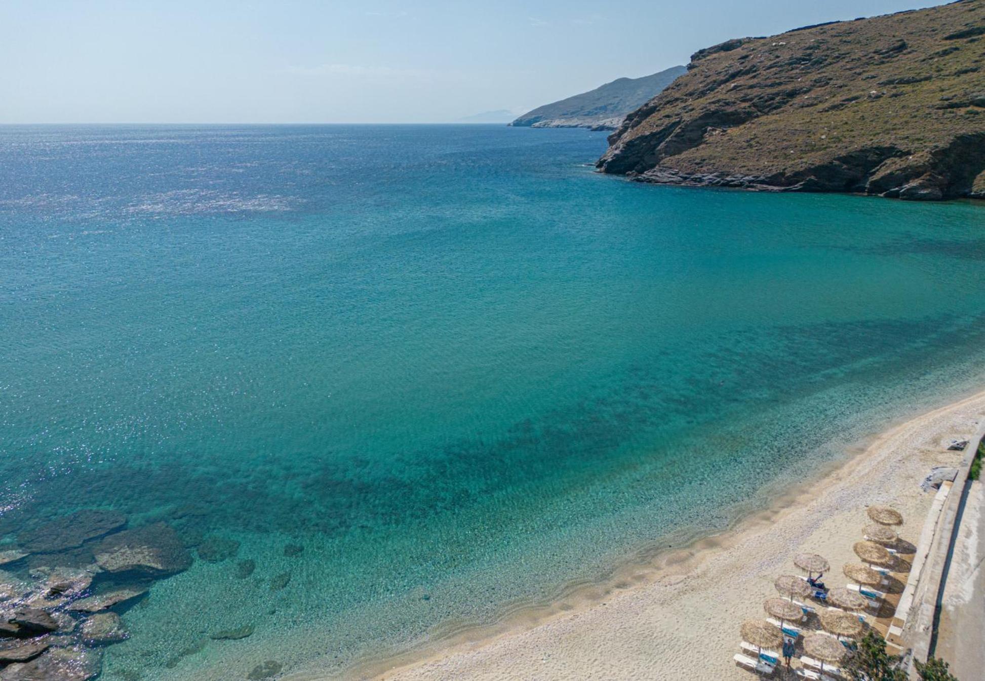 Micra Anglia Boutique Hotel & Spa Ándros Екстериор снимка